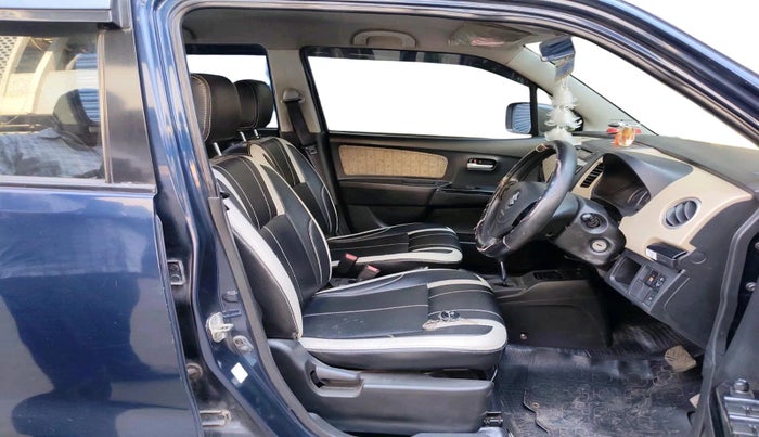2017 Maruti Wagon R 1.0 VXI + (O) AMT, Petrol, Automatic, 80,895 km, interior