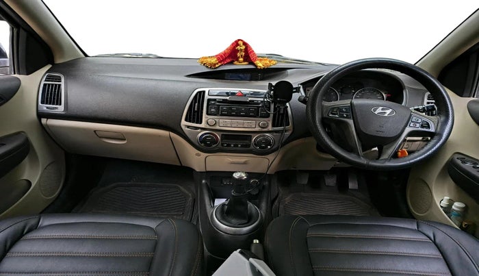 2013 Hyundai i20 SPORTZ 1.2, Petrol, Manual, 90,991 km, interior