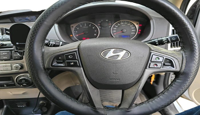 2013 Hyundai i20 SPORTZ 1.2, Petrol, Manual, 90,991 km, interior