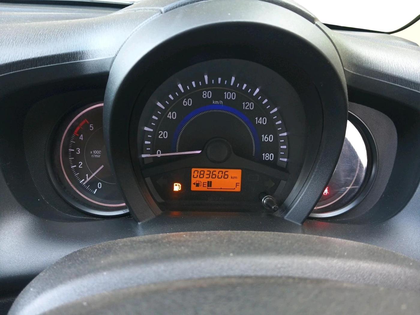 2015 Honda Amaze 1.5L I-DTEC VX, Diesel, Manual, 83,606 km, interior