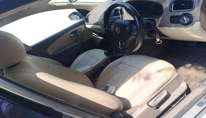 2014 Skoda Rapid ELEGANCE 1.6 TDI CR MT, Diesel, Manual, 83,507 km, interior