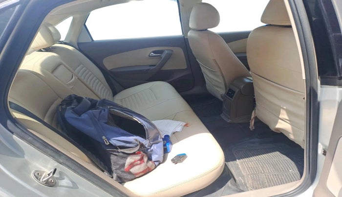 2014 Skoda Rapid ELEGANCE 1.6 TDI CR MT, Diesel, Manual, 83,507 km, interior