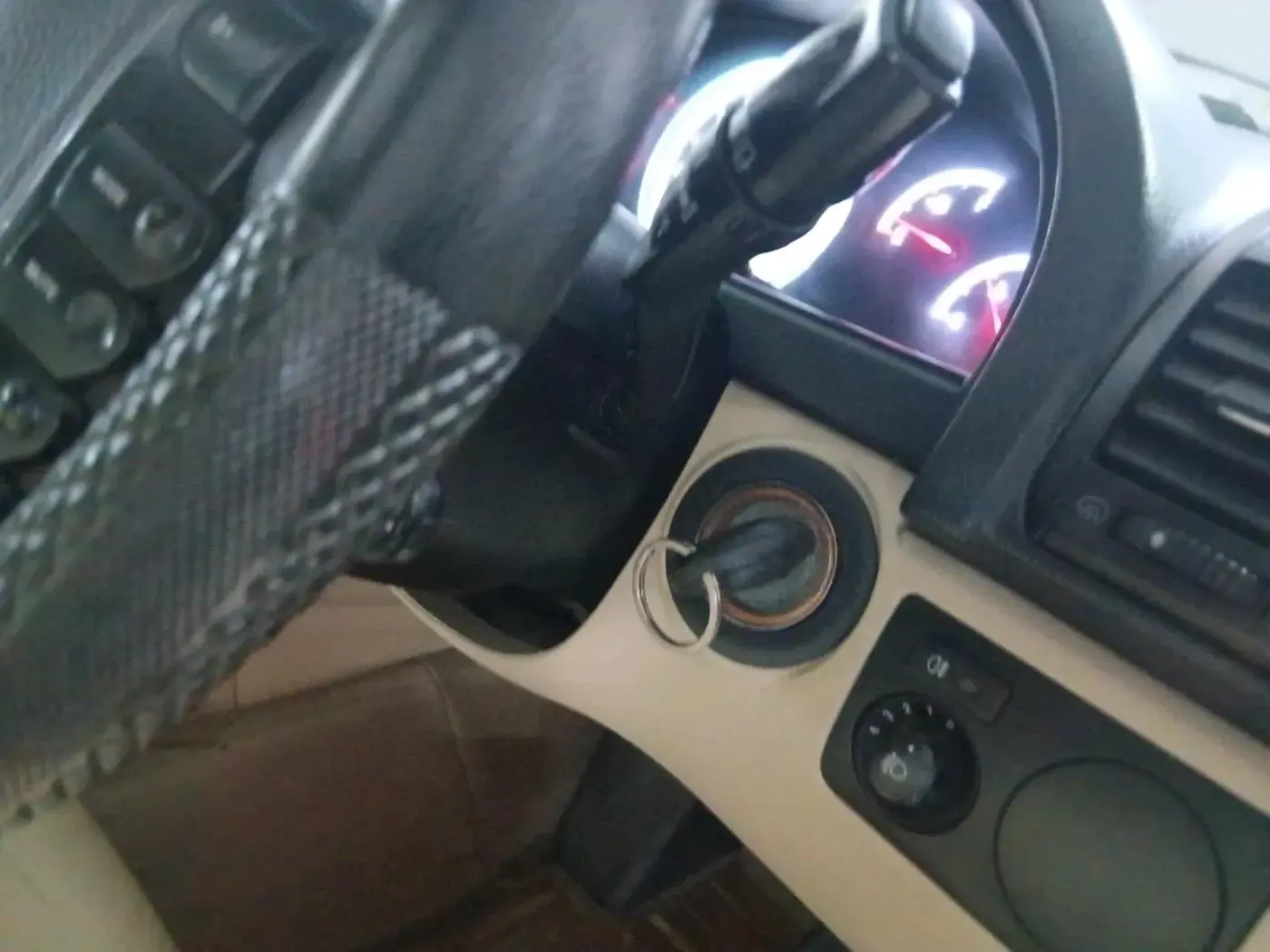 2014 Ssangyong Rexton RX7, Diesel, Automatic, 1,88,481 km, interior