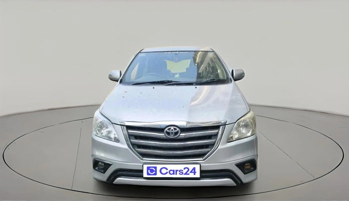 2012 Toyota Innova VX 2.5 7 STR, Diesel, Manual, 1,37,585 km, exterior