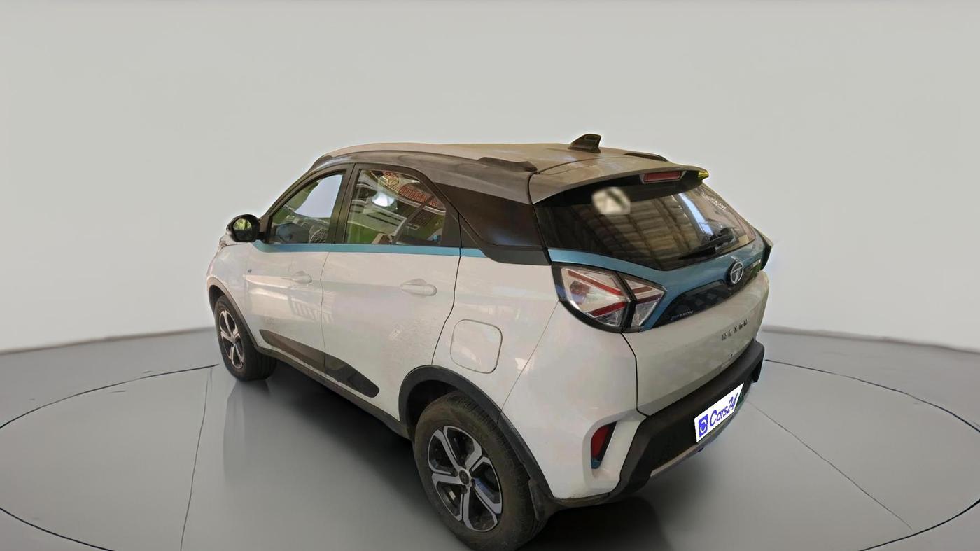 2022 Tata NEXON EV XZ PLUS, Electric, Automatic, 68,602 km, exterior