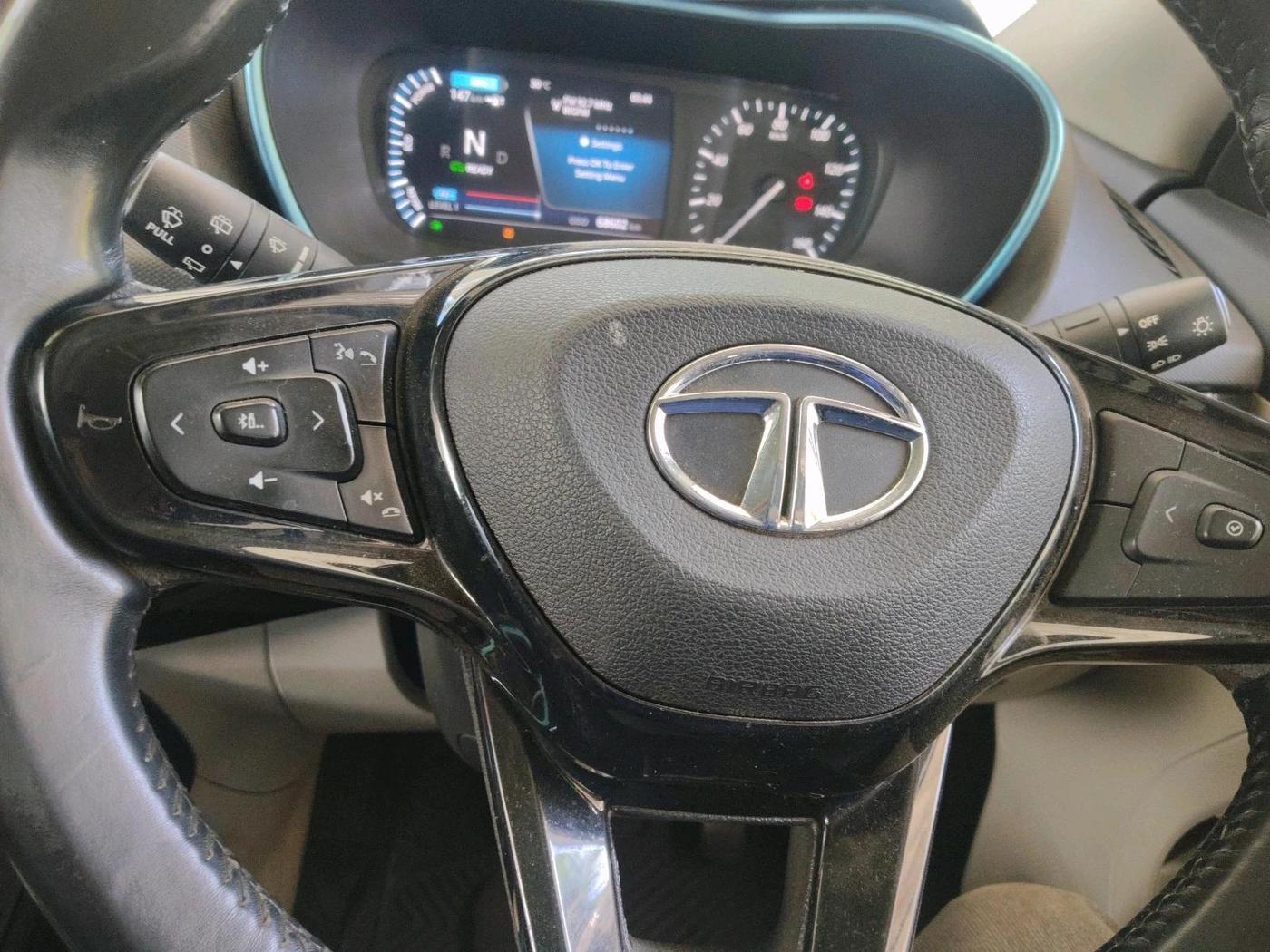 2022 Tata NEXON EV XZ PLUS, Electric, Automatic, 68,602 km, interior