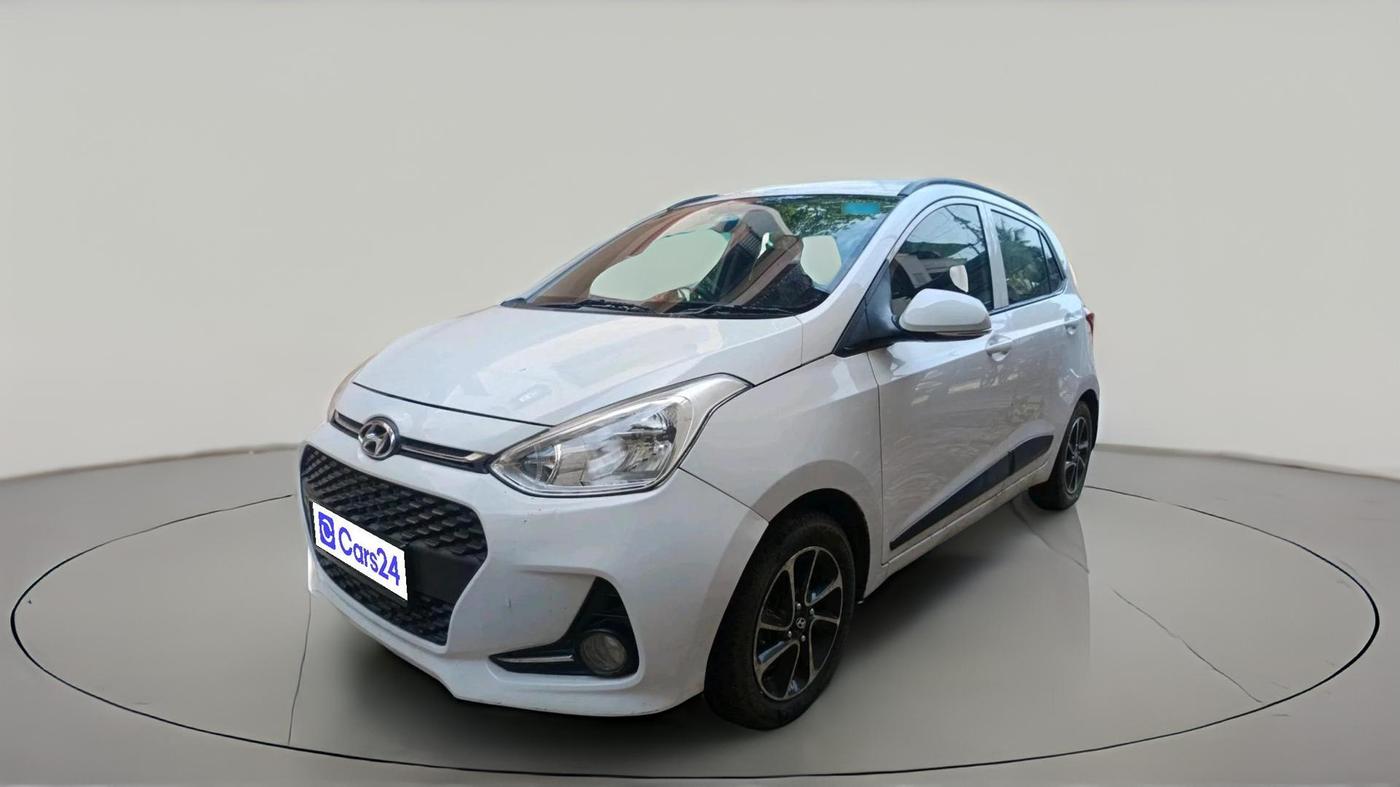 2017 Hyundai Grand i10 SPORTZ (O) AT 1.2 KAPPA VTVT, Petrol, Automatic, 11,700 km, exterior