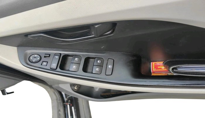 2024 Hyundai Creta E 1.5 PETROL, Petrol, Manual, 11,480 km, interior