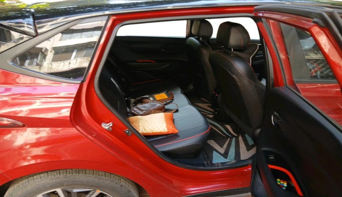 2022 Hyundai NEW I20 N LINE N6 1.0 TURBO GDI IMT DUAL TONE, Petrol, Manual, 15,993 km, interior