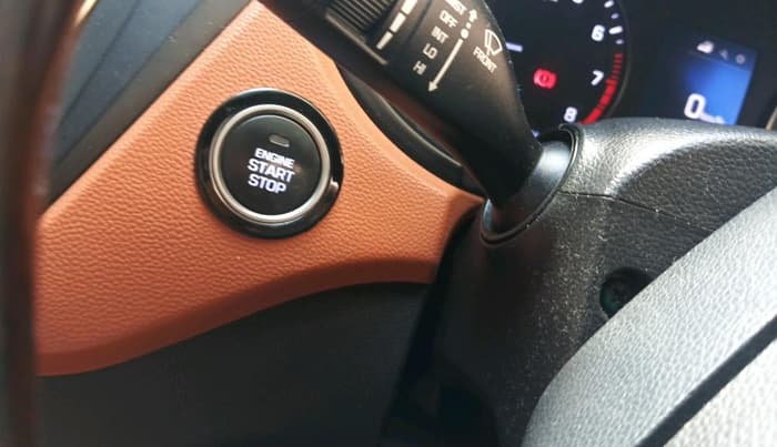 2017 Hyundai i20 Active 1.2 SX, Petrol, Manual, 38,199 km, interior
