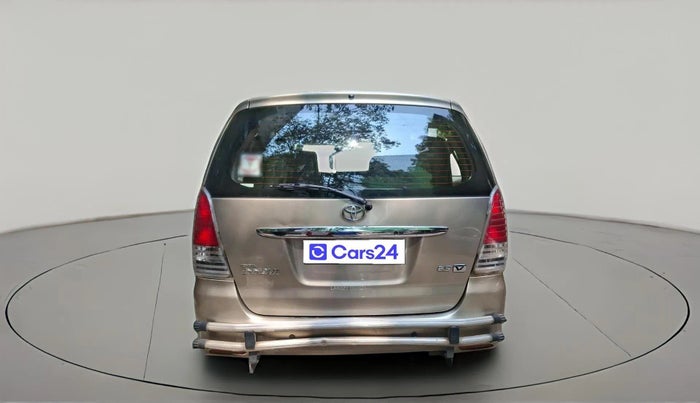 2010 Toyota Innova V 2.5 7 STR, Diesel, Manual, 1,57,529 km, exterior