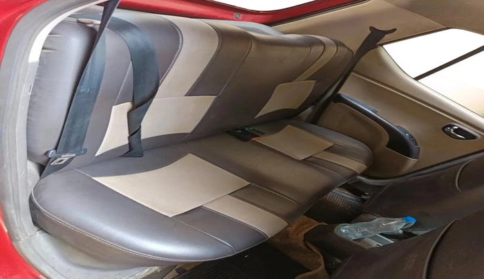 2011 Hyundai i10 MAGNA 1.2, Petrol, Manual, 65,363 km, interior