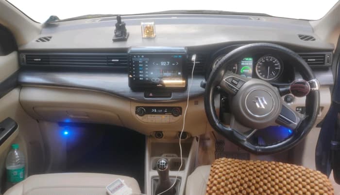 2022 Maruti Ertiga ZXI  CNG, CNG, Manual, 70,733 km, interior