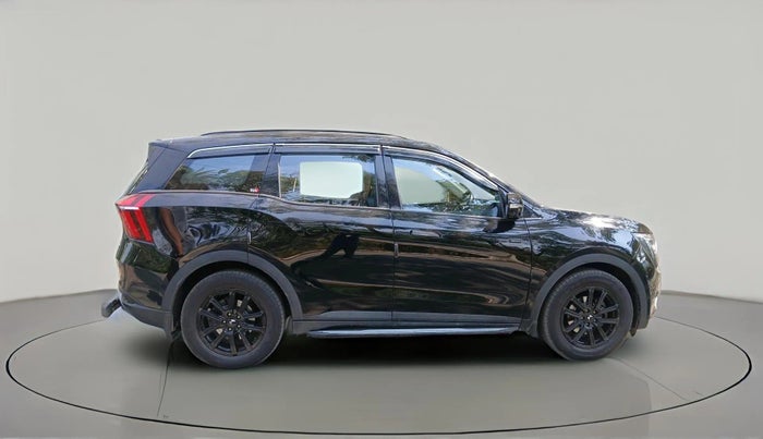 2025 Mahindra XUV700 AX 7 LUXURY D AT 7 STR, Diesel, Automatic, 21,033 km, exterior