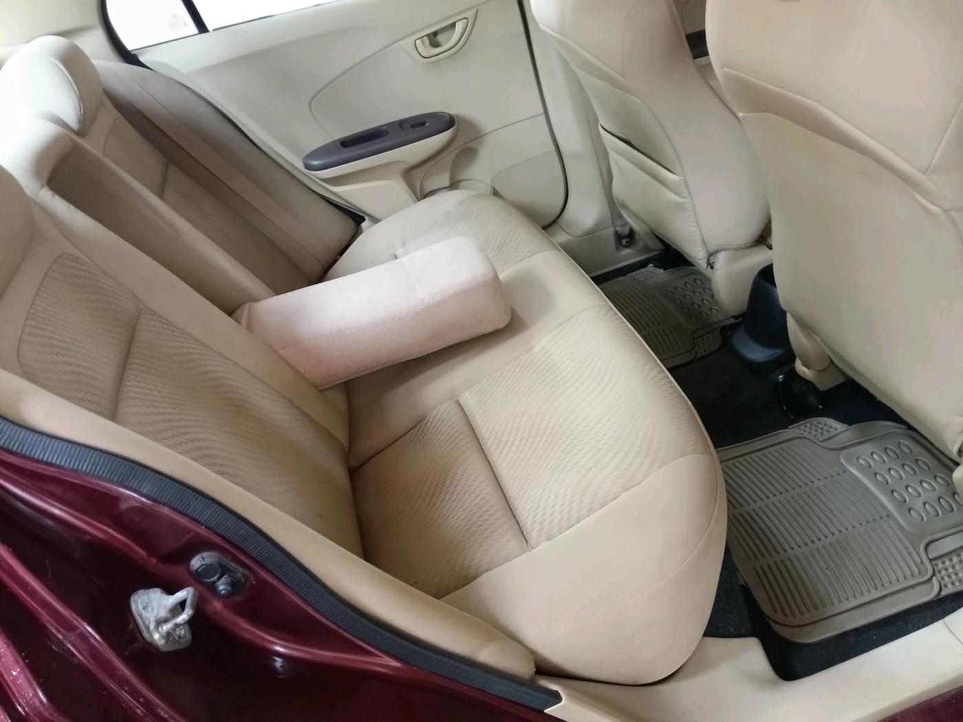 2013 Honda Amaze 1.2L I-VTEC S, Petrol, Manual, 33,126 km, interior