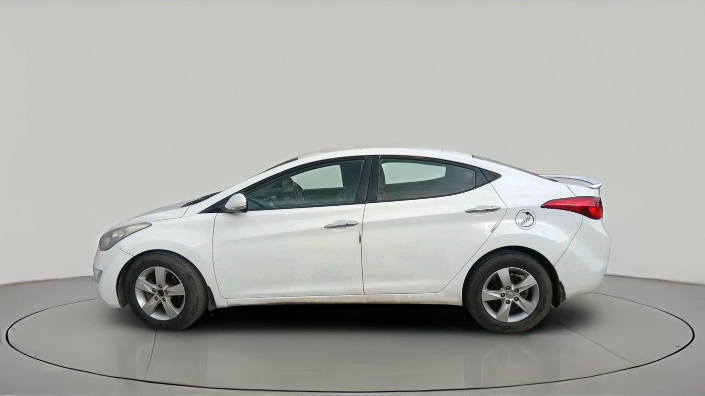 2013 Hyundai New Elantra 1.6 SX AT DIESEL, Diesel, Automatic, 64,327 km, exterior