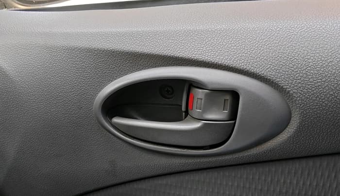 2011 Toyota Etios G, Petrol, Manual, 1,10,591 km, interior