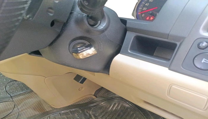 2011 Honda CRV 2.4 AWD AT, Petrol, Automatic, 1,63,935 km, interior