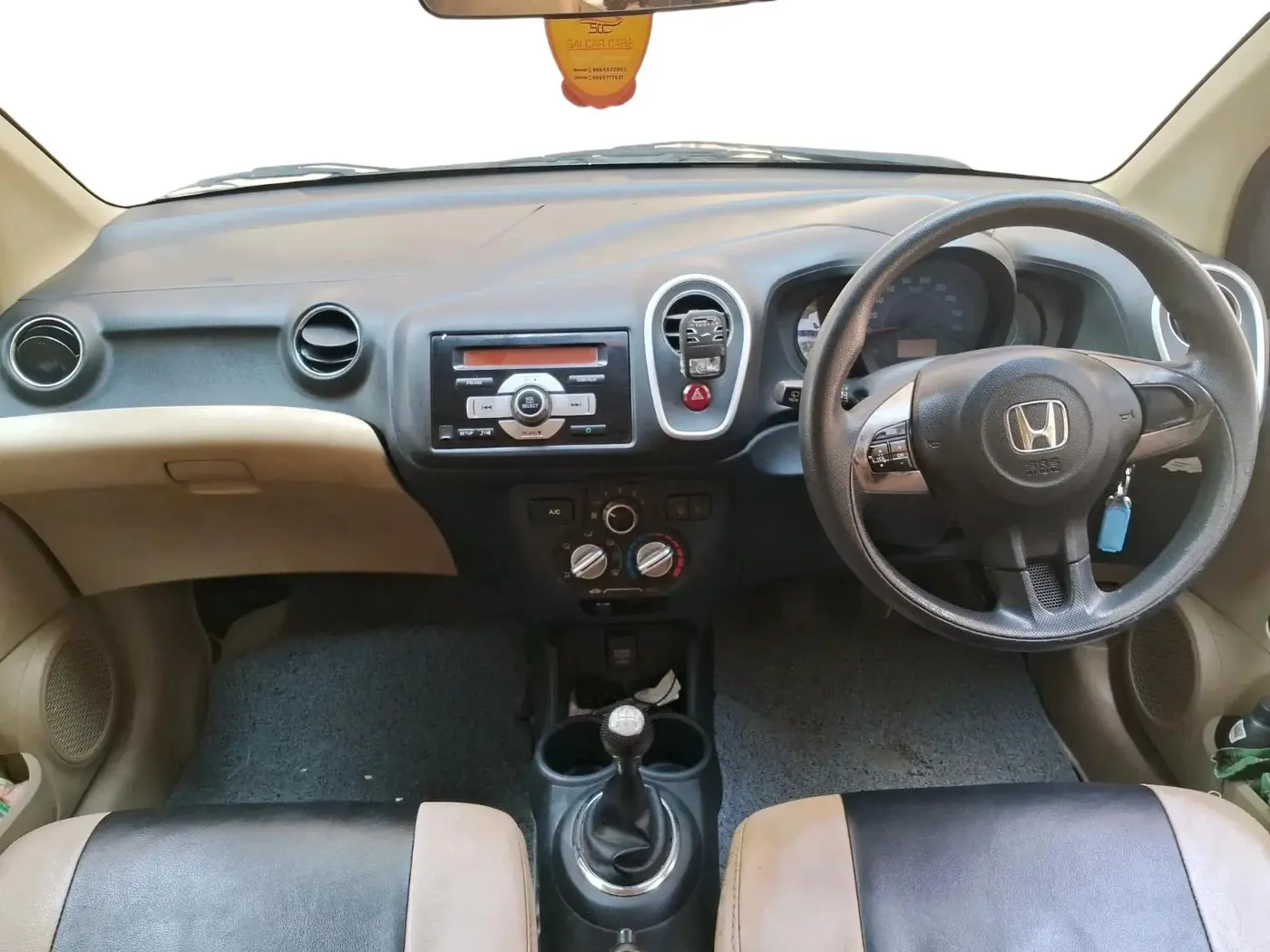 2014 Honda Mobilio 1.5L I-VTEC V, Petrol, Manual, 41,211 km, interior