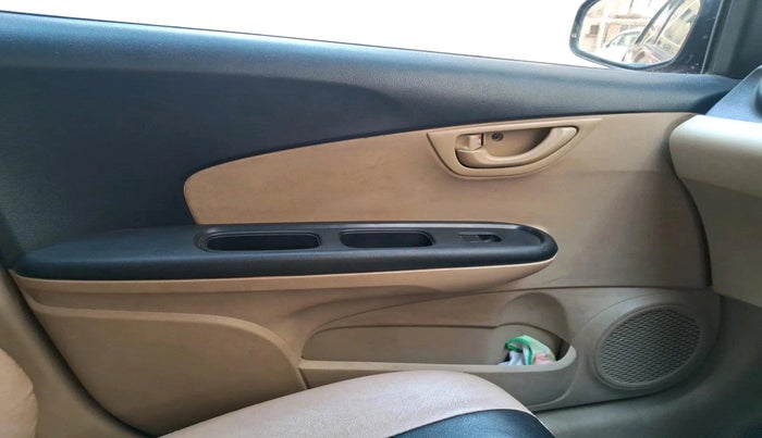 2014 Honda Mobilio 1.5L I-VTEC V, Petrol, Manual, 41,209 km, interior