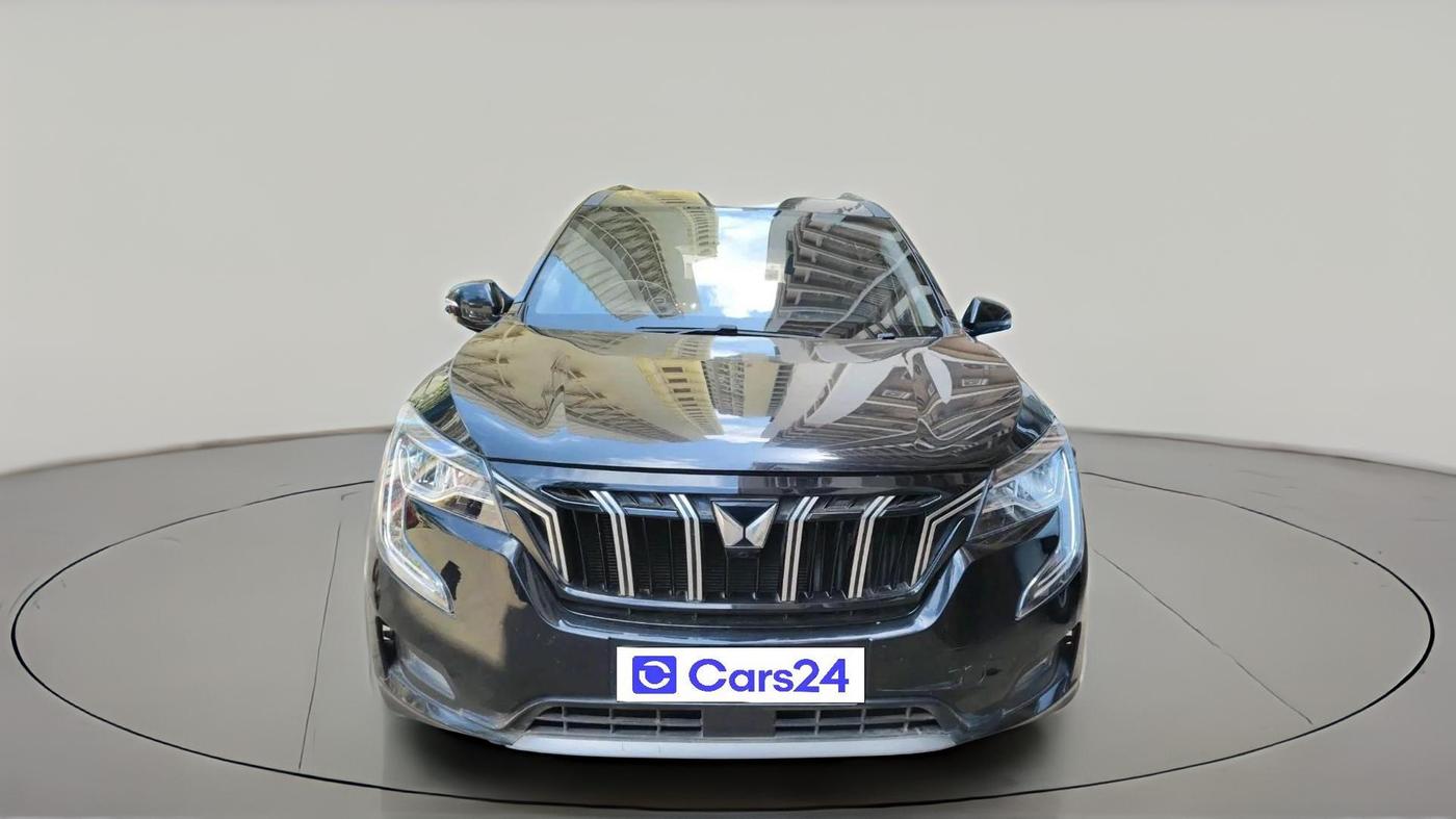 2025 Mahindra XUV700 AX 5 P MT 7 STR, Petrol, Manual, 23,116 km, exterior
