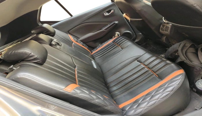 2019 Nissan Kicks XV 1.5, Petrol, Manual, 49,118 km, interior