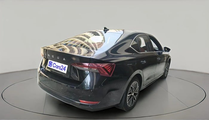 2021 Skoda Octavia L&K 2.0 AT, Petrol, Automatic, 56,290 km, exterior