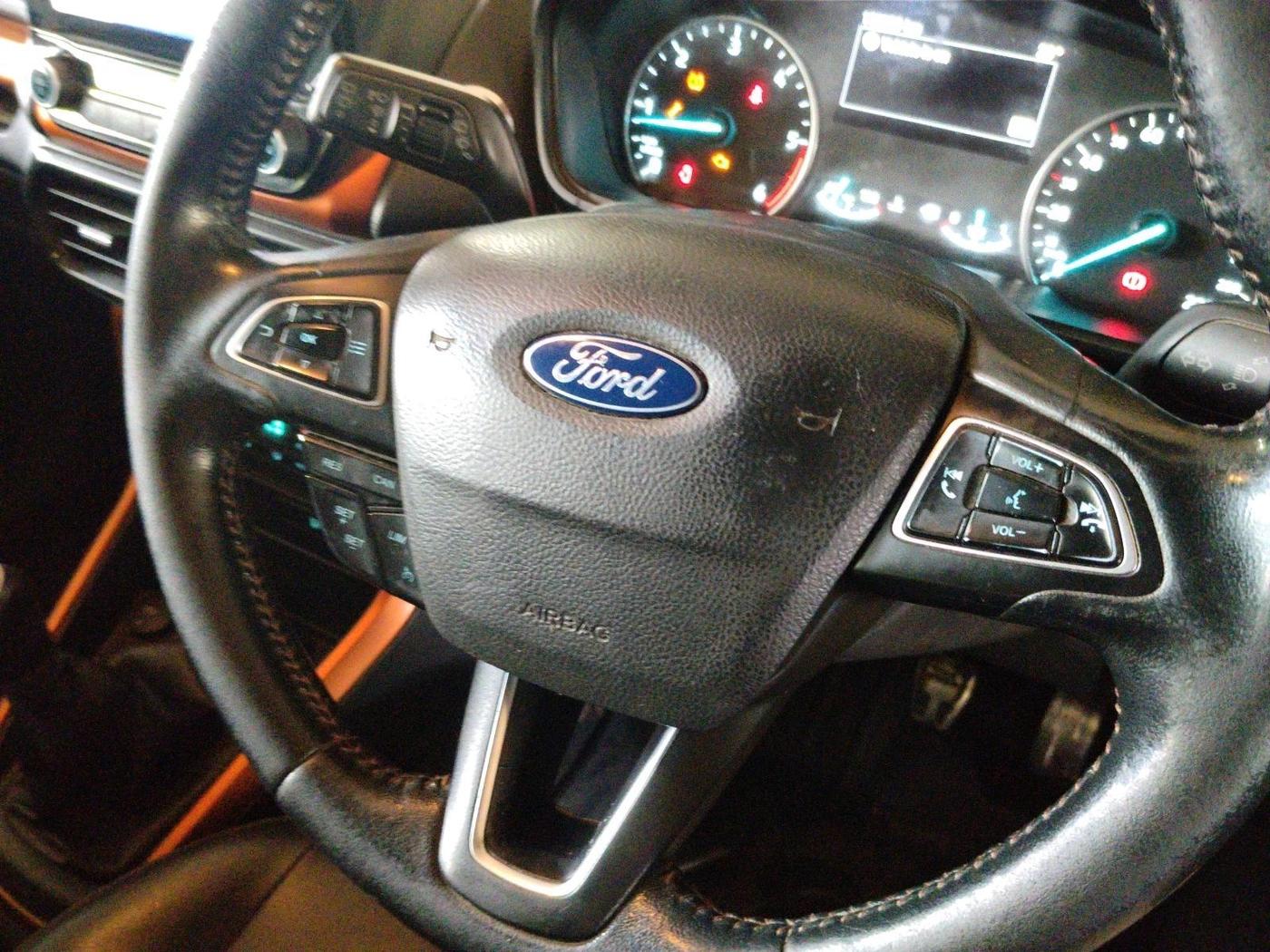 2020 Ford Ecosport TITANIUM 1.5L SPORTS(SUNROOF) DIESEL, Diesel, Manual, 1,32,023 km, interior