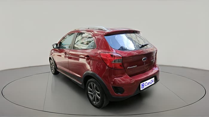2018 Ford FREESTYLE TITANIUM 1.2 PETROL, Petrol, Manual, 1,28,013 km, exterior