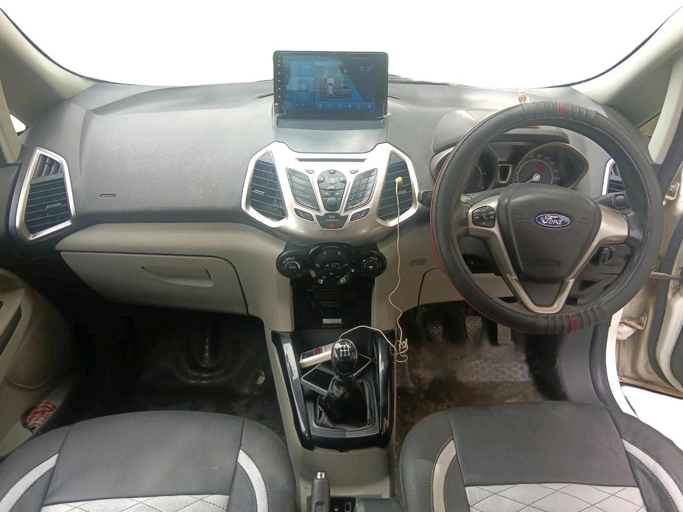 2013 Ford Ecosport TITANIUM 1.5L DIESEL, Diesel, Manual, 1,17,530 km, interior