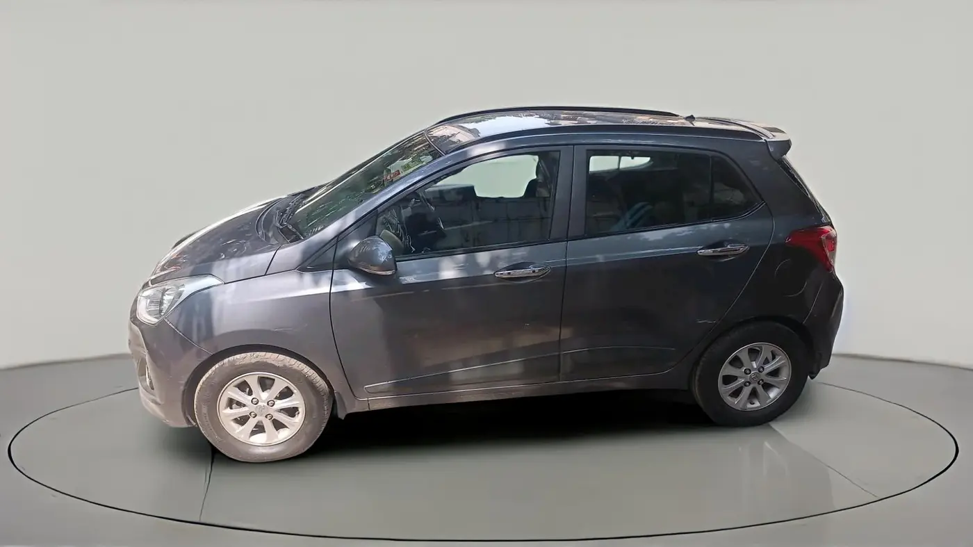 2016 Hyundai Grand i10 ASTA AT 1.2 KAPPA VTVT, Petrol, Automatic, 40,507 km, exterior