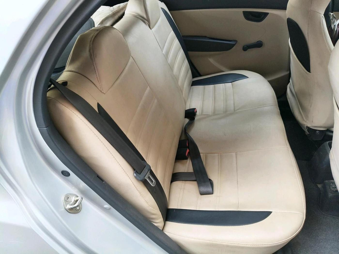 2014 Hyundai Eon 1.0 MAGNA +, Petrol, Manual, 28,630 km, interior