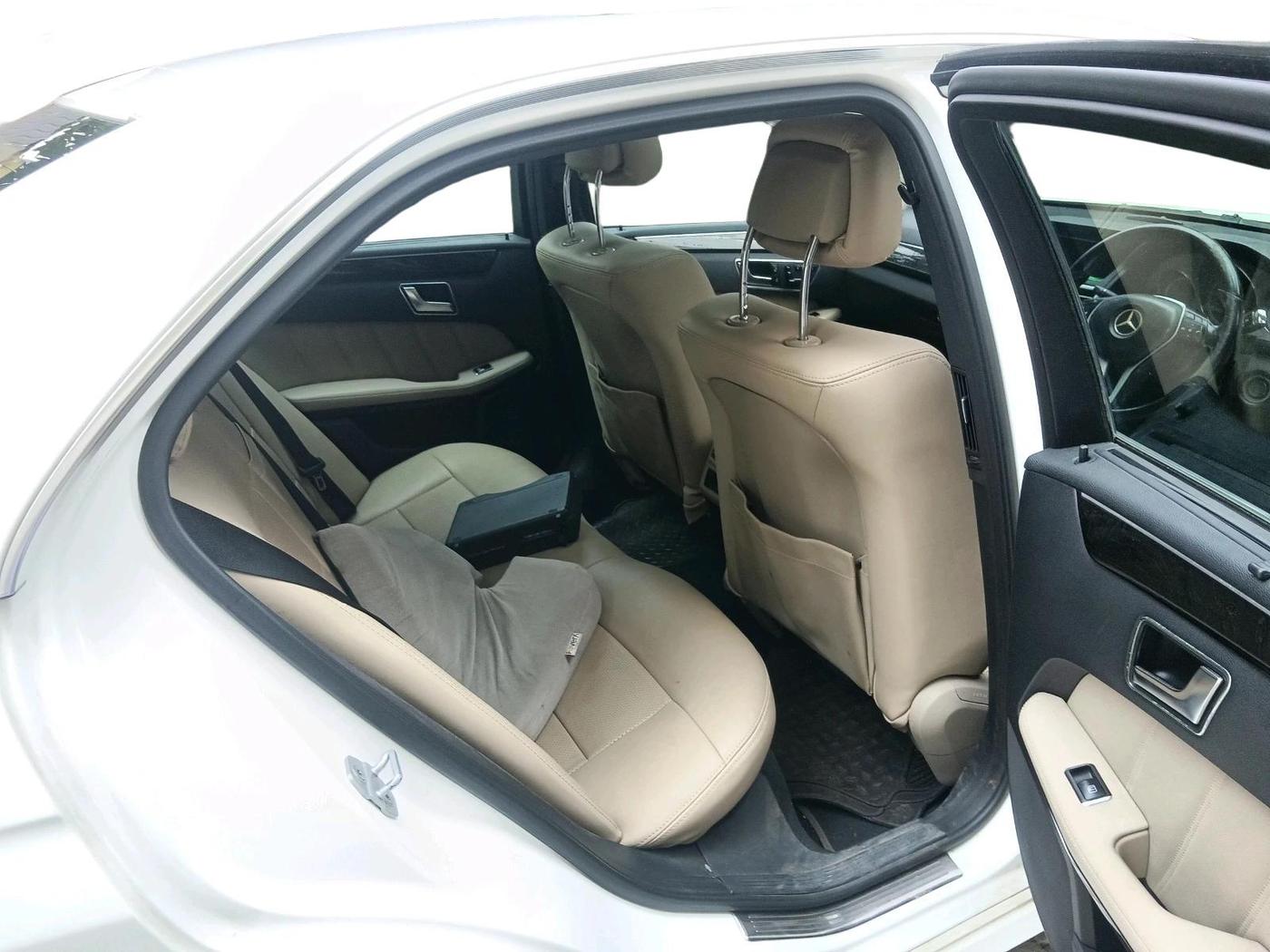 2012 Mercedes Benz E Class E 200 CGI AVANTGARDE, Petrol, Automatic, 1,46,972 km, interior
