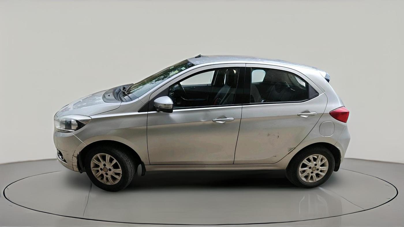 2016 Tata Tiago XZ PETROL, Petrol, Manual, 56,563 km, exterior