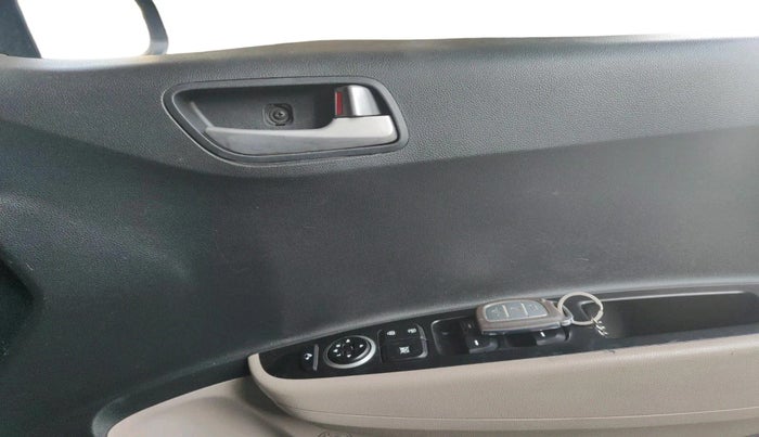 2014 Hyundai Grand i10 ASTA AT 1.2 KAPPA VTVT, Petrol, Automatic, 41,112 km, interior