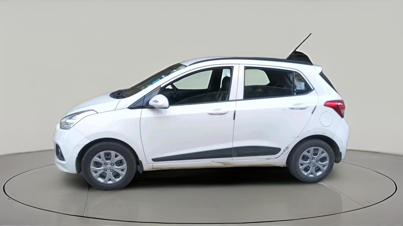 2015 Hyundai Grand i10 SPORTZ 1.2 KAPPA VTVT, Petrol, Manual, 63,957 km, exterior