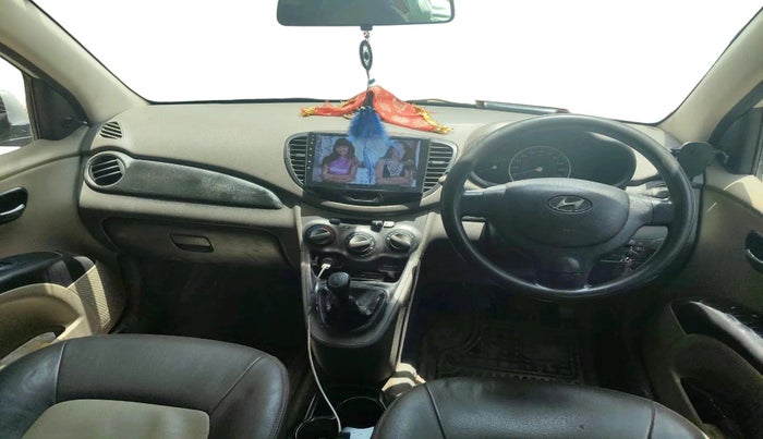 2013 Hyundai i10 MAGNA 1.1, CNG, Manual, 78,850 km, interior