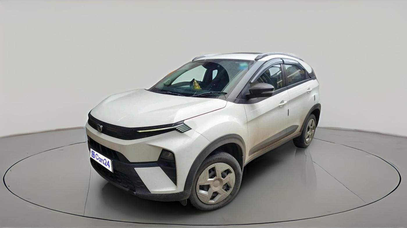 2025 Tata NEXON Pure S 1.2 iCNG, CNG, Manual, 18,815 km, exterior