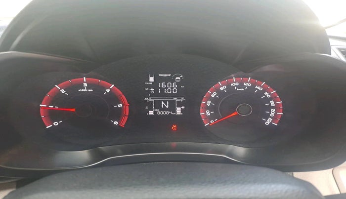 2019 Mahindra XUV300 W6 1.5 DIESEL, Diesel, Manual, 80,084 km, interior