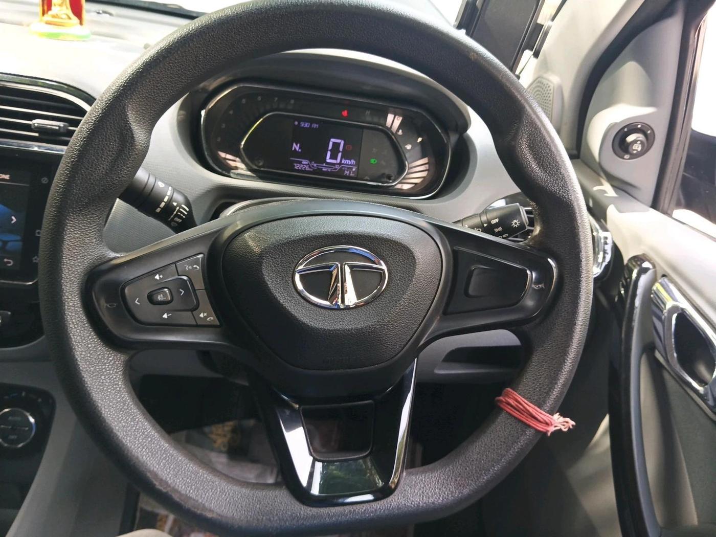2021 Tata TIGOR XZA PLUS PETROL, CNG, Automatic, 89,612 km, interior