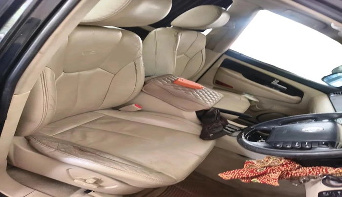 2013 Ssangyong Rexton RX7, Diesel, Automatic, 80,759 km, interior