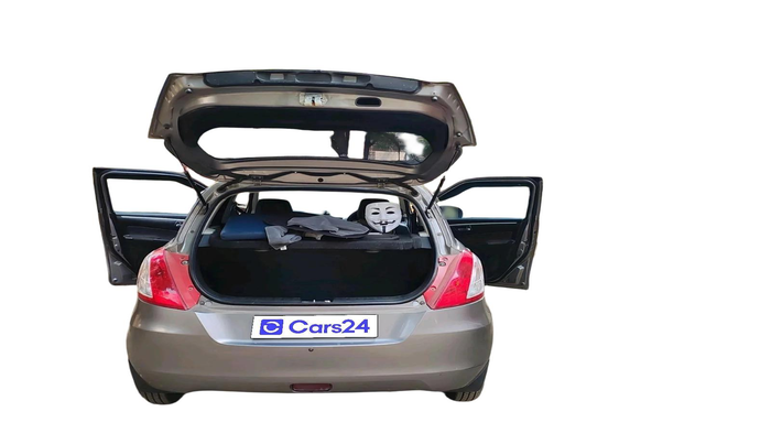 2012 Maruti Swift VXI, Petrol, Manual, 45,243 km, exterior