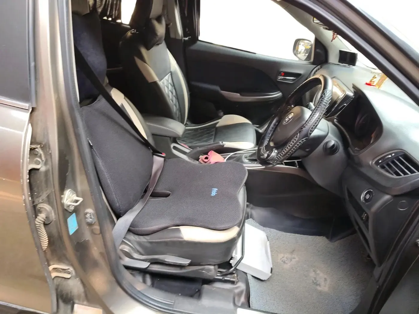 2019 Toyota Glanza G CVT, CNG, Automatic, 73,918 km, interior
