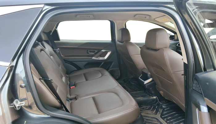 2020 Tata Harrier XZ 2.0L, Diesel, Manual, 78,729 km, interior
