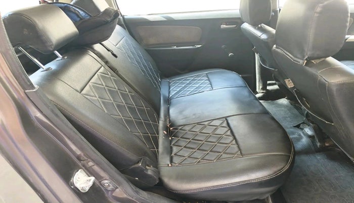 2015 Maruti Wagon R 1.0 LXI CNG, CNG, Manual, 1,40,196 km, interior