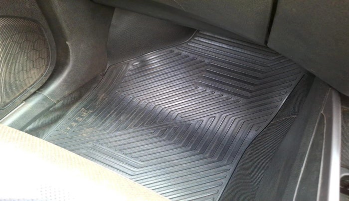 2022 Maruti XL6 ALPHA MT, Petrol, Manual, 67,204 km, interior