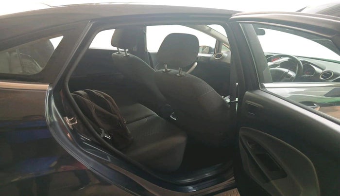2011 Ford Fiesta TITANIUM+ DIESEL, Diesel, Manual, 49,091 km, interior