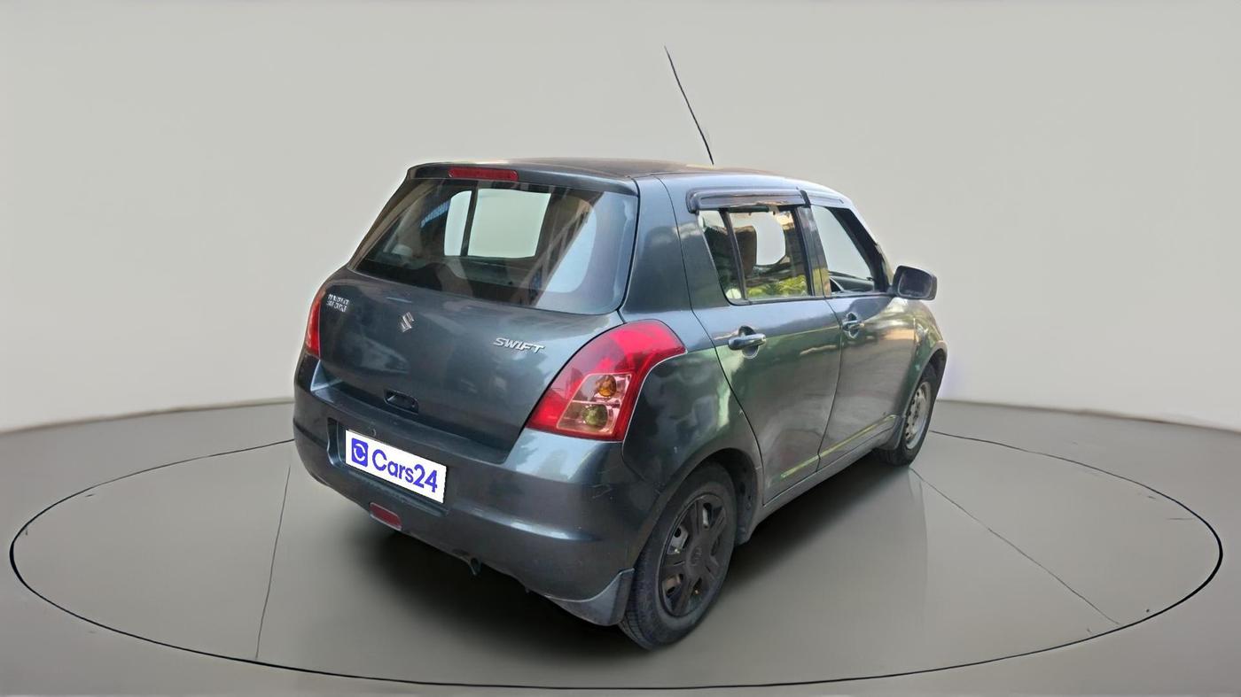 2011 Maruti Swift LXI, CNG, Manual, 64,307 km, exterior