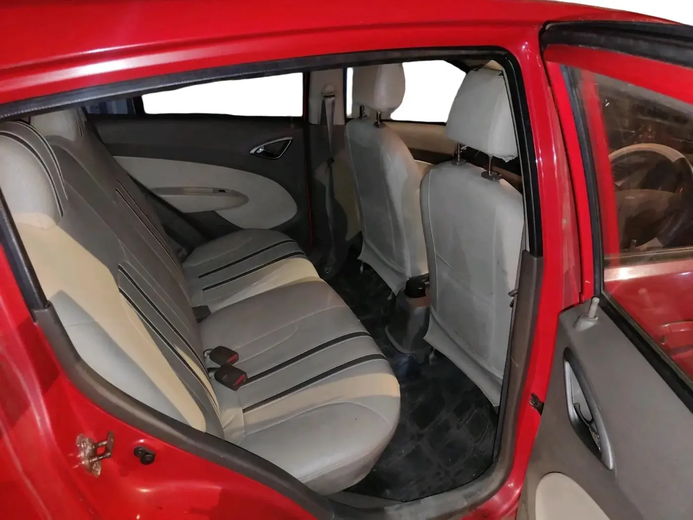 2014 Chevrolet Sail UVA 1.2 LS ABS, Petrol, Manual, 36,120 km, interior