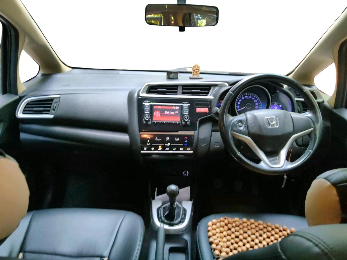 2015 Honda Jazz 1.2L I-VTEC V, Petrol, Manual, 41,445 km, interior